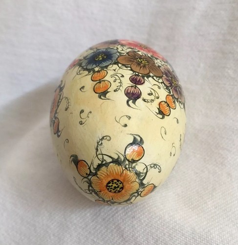 Vintage Hand Painted Egg Enameled Wood Ivory with Flowers Motif 3.25" - Picture 6 of 6