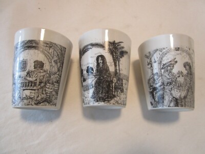 Black-Magic Spiced Rum 3- ceramic shot glasses Pirate Witch Dealer Skull Inside