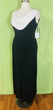 Calvin Klein Women’s Size 12 Long Black & Ivory Sequin Evening Gown Dress NWT