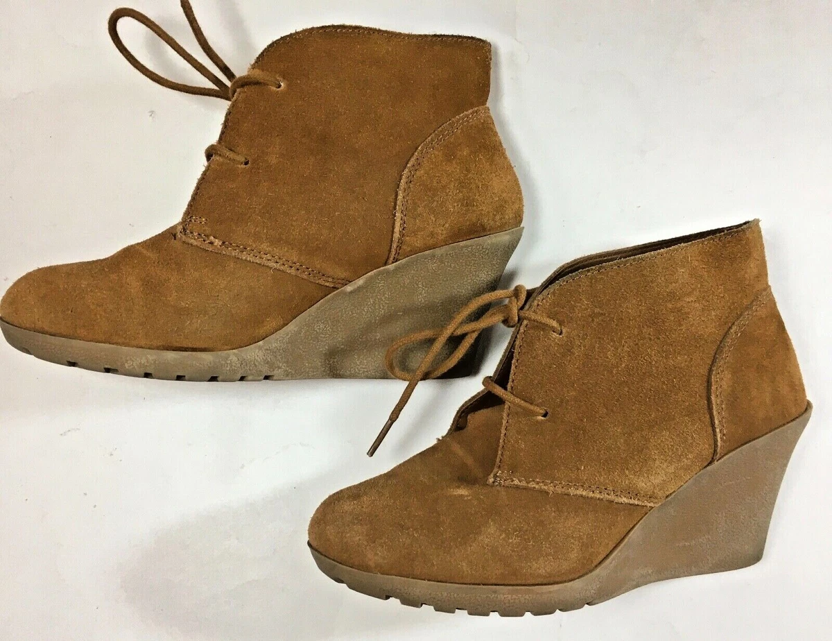 Merona store wedge booties