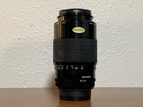 Nikon AI-S mount 105mm F2.8 portrait macro close up lens w hood shade Kiron AIS - Picture 7 of 8