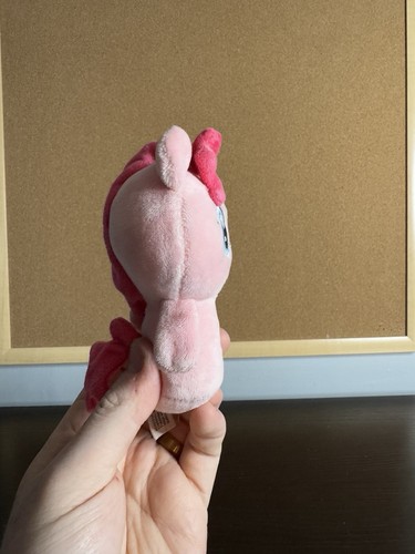 Hallmark Itty Bittys Pinkie Pie (My Little Pony) 4" Plush Stuffed Animal Toy - Picture 4 of 5