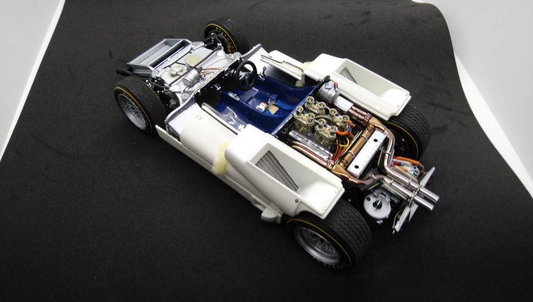 Used 1/18 Scale EXOTO Chaparral 2E #65 White No Box Mini Car