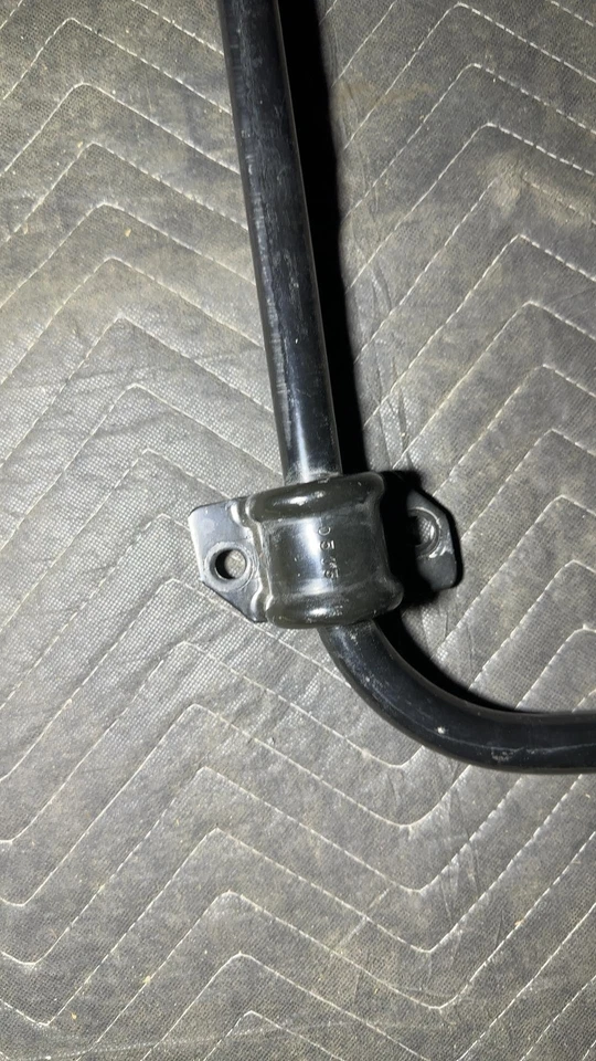 Ram 1500 2020 Rear Stabilizer Bar 68264952AD - Изображение 3 из 4