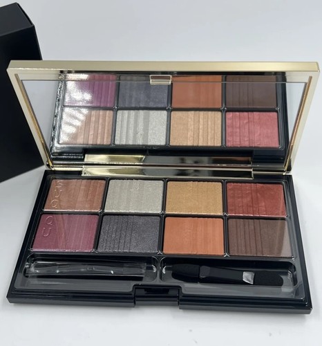 SUQQU 2020 HOLIDAY EYESHADOW COMPACT - LIMITED EDITION - Picture 2 of 6