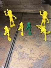 Lot Of 6 Tim Mee Vintage Western Indians Native American Warriors Toy Figures