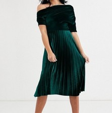 ASOS DESIGN Size 6 Green Velvet Ruched Off Shoulder Pleated Midi Party Dress EUC