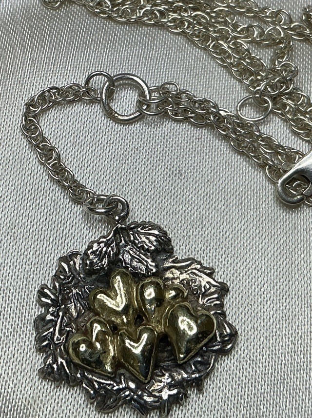 Solid Sterling Silver ‘five Hearts’ Signed ‘Waxin… - image 3
