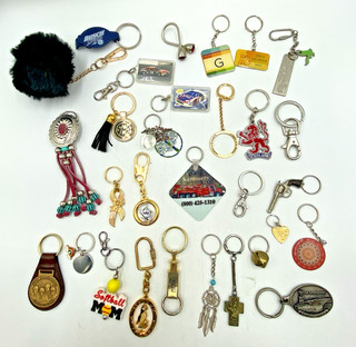 A Nice 30 pc. Key Chain Lot. Lot 463