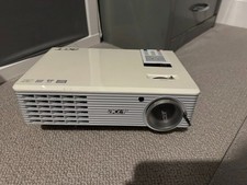 Acer H5360 Projector & Screen – Complete Home Cinema or gaming Setup
