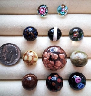 11 Vintage Glass Paperweight Buttons: Flowers Goldstone Art Glass