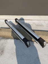 Thule 31 Ski And Snowboard Roof Rack - Unlocked With Locks - No Keys Thule 31 Ski And Snowboard Roof Rack - Unlocked With Locks - No Keys