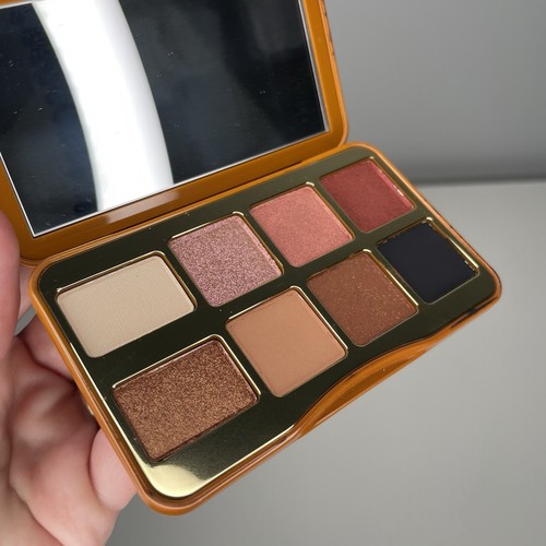 Too Faced Kitty Likes To Scratch Mini Eight Eyeshadow Palette Neutral Brown NEW - Picture 5 of 7