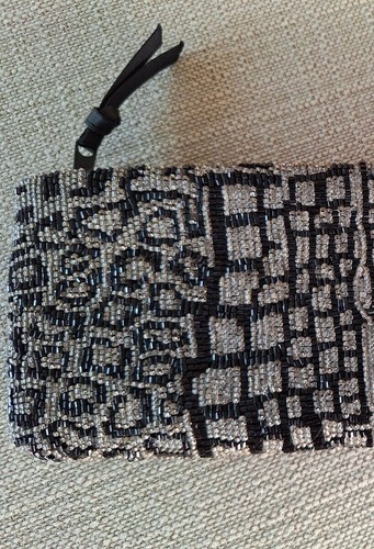 Neiman Marcus Black/Clear Beaded Zip Top Clutch Purse EUC! - Picture 2 of 5