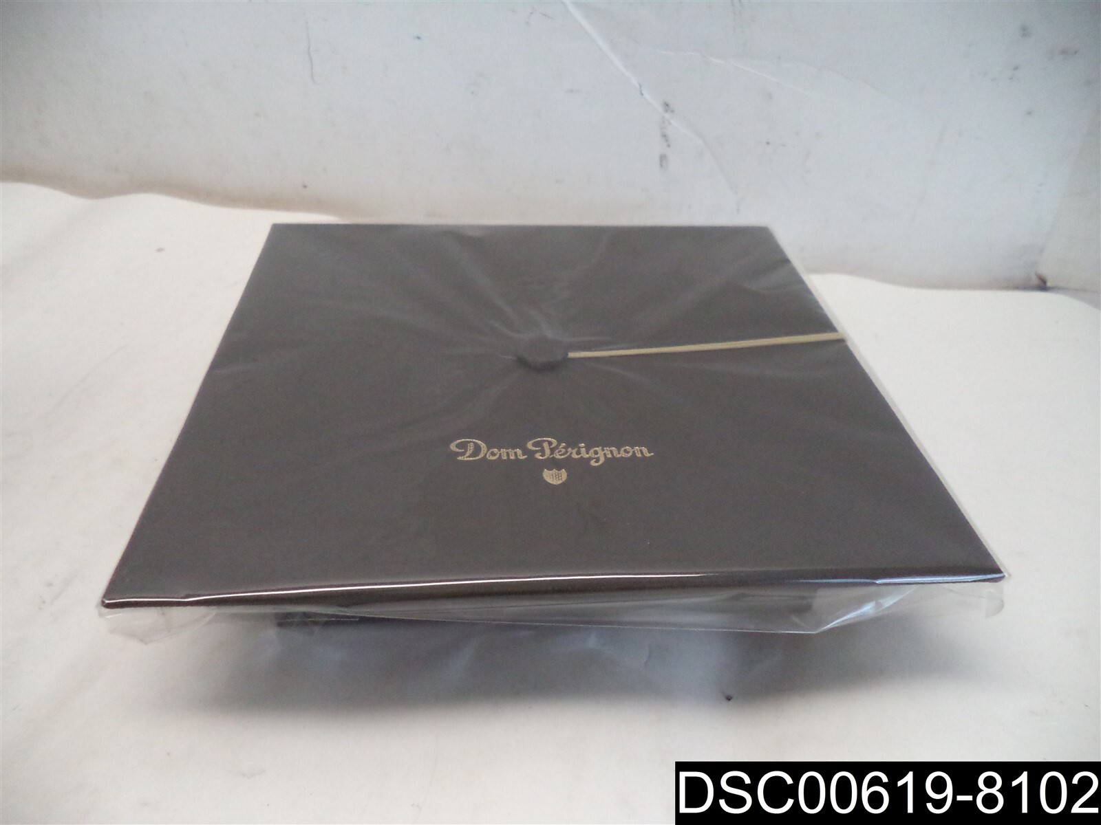 40-Pack Dom Perignon Graduation Cap Toppers with Gold Tassel #6208350