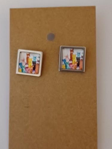 12 mm square cat stainless steel post earrings - Picture 6 of 13