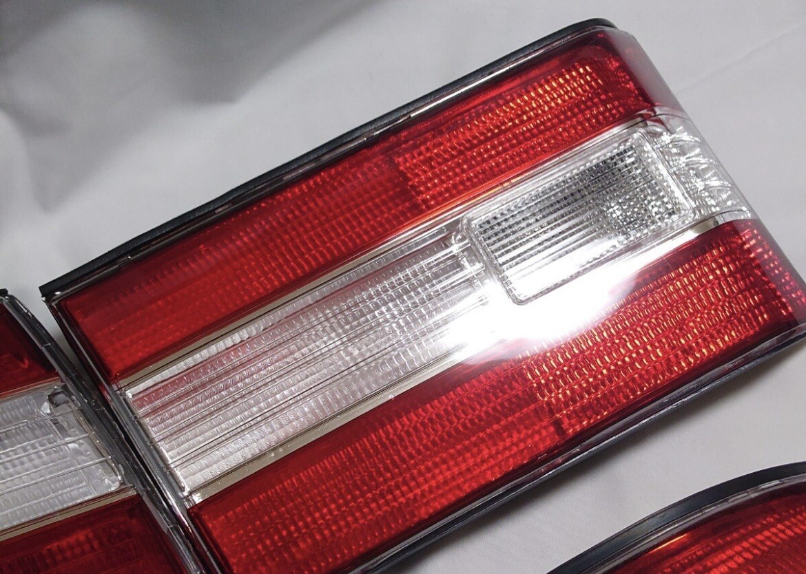 TOYOTA CELSIOR UCF10 UCF11 LEXUS LS400 TailLights TailLump Outside