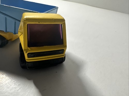 MATCHBOX BLUE/LEMON ARTICULATED TRUCK 1973 No. 50 - Picture 8 of 8