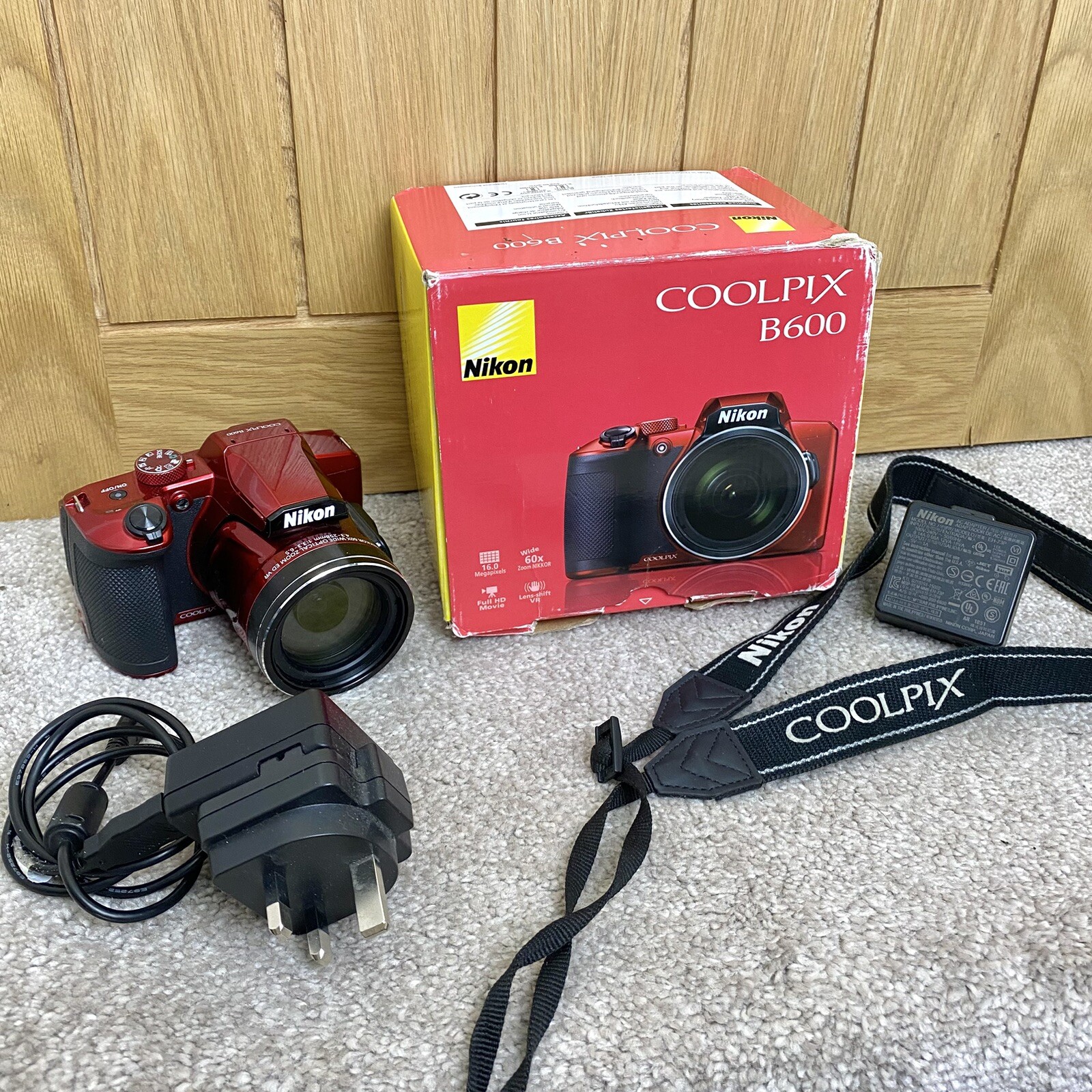 Nikon Coolpix B600 Digital Camera Boxed with UK and EU chargers
