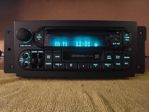 Genuine 2004 - 2008 CHRYSLER PACIFICA Radio Stereo CD Player & Cassette Tape RPB - Picture 4 of 15