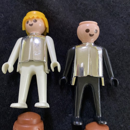 Vintage 1974 Geobra SIX Chrome Silver Playmobil Super Rare Figures - Picture 2 of 8