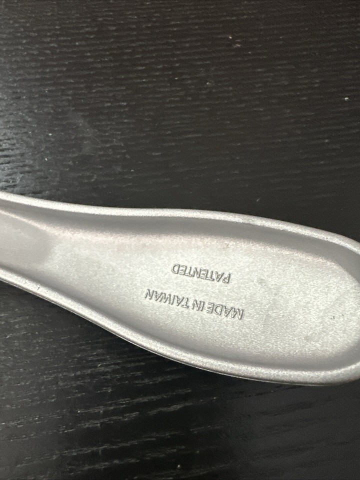 Pampered Chef Garlic Press 2576 With Cleaning Tool! eBay