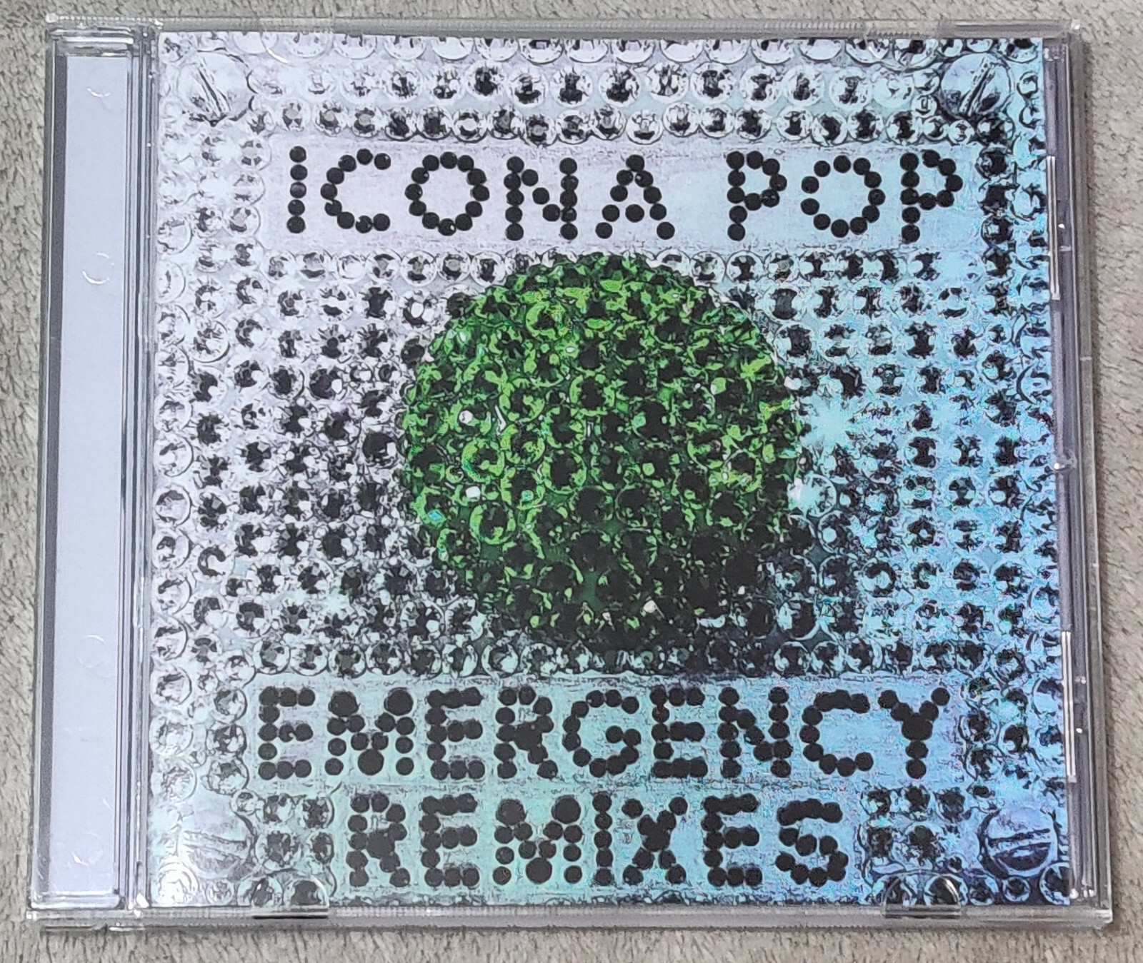 Emergency (Remixes) CD Maxi-Single