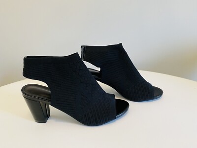 Peep Toe Booties Size 40, Minimalist Open Toe Chunky Heeled