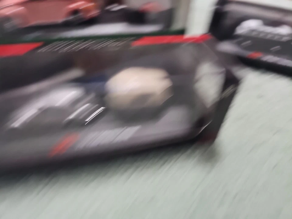 Colección Modelo Volkswagen y Smalle4 Rosa Cararama Hongwell 1:43 (Juego de 4) Foto 3 de 4