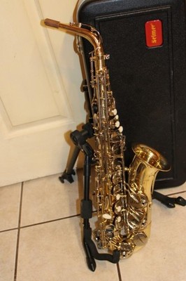 Selmer AS400 Student Alto Saxophone with Case - Excellent
