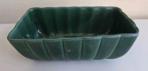 Vintage Hull Green Drip Scalloped Rectangular Window Box Planter USA