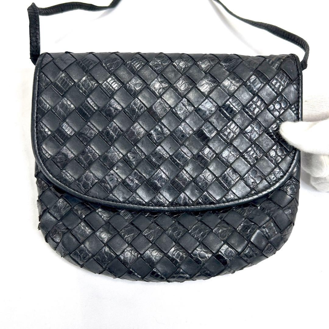 Bottega Veneta Intrecciato Mini Shoulder Bag Black Half Moon Leather Authentic thumbnail 3