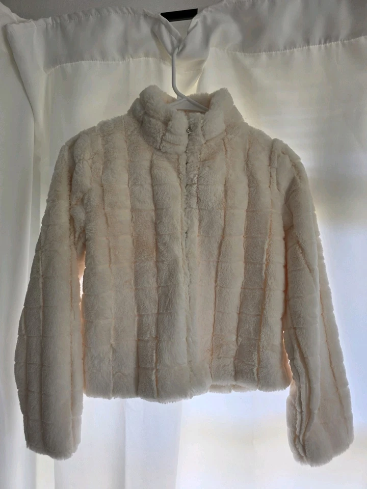 Chaqueta elegante con cremallera de piel sintética crema marfil XL/16 para niñas - Nueva con etiquetas puntada y pino niñas Foto 2 de 4