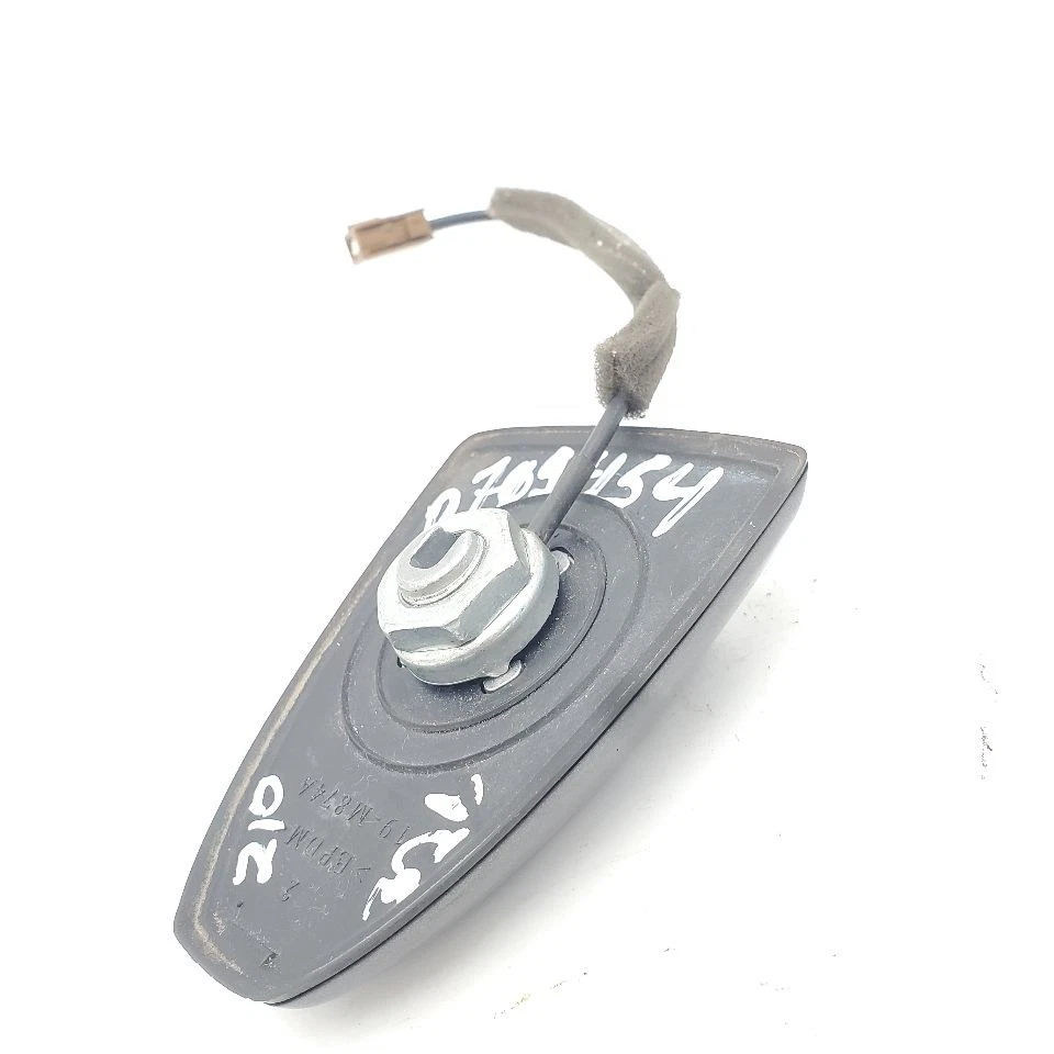 Antena de radio OEM 2012 Nissan Titan Foto 4 de 4