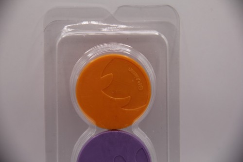 Pokémon TCG Official Fire & Poison Damage Marker Coins Set of 2 Counters NEWEsse - 第 7/9 張圖片