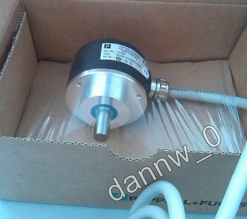 New In Box Pepperl+Fuchs P+F RV158N-011K1R61N-01024 sensor - Picture 3 of 3