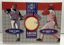 Ken Griffey Jr. Barry Larkin 2001 UD Gold Glove 2 Farbe Game-Used Ball Baseball