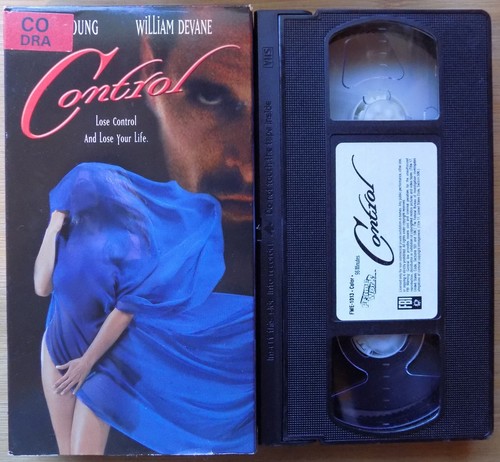 Control AKA Threat of Exposure - VHS - Sean Young, William Devane - Picture 3 of 3