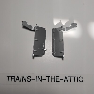 LIONEL 3662 MILK CAR DOORS SILVER EFT & RIGHT SIDE 3662-10 & 3662-14 NEW MFG USA