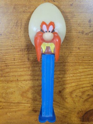 5 Vintage 1990's PEZ Dispencers, Various Characters, Preowned | eBay