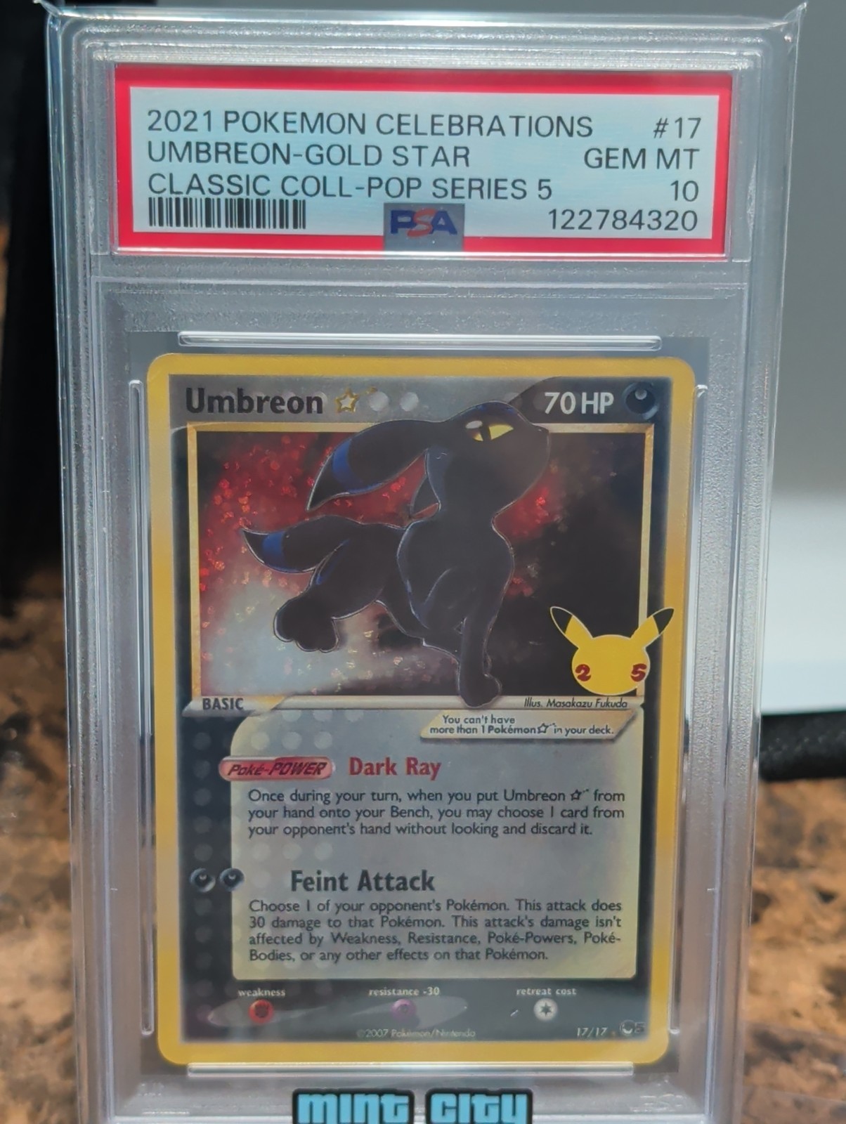 2021 POKEMON CELEBRATIONS CLASSIC COLLECTION #17 UMBREON-GOLD STAR PSA 10