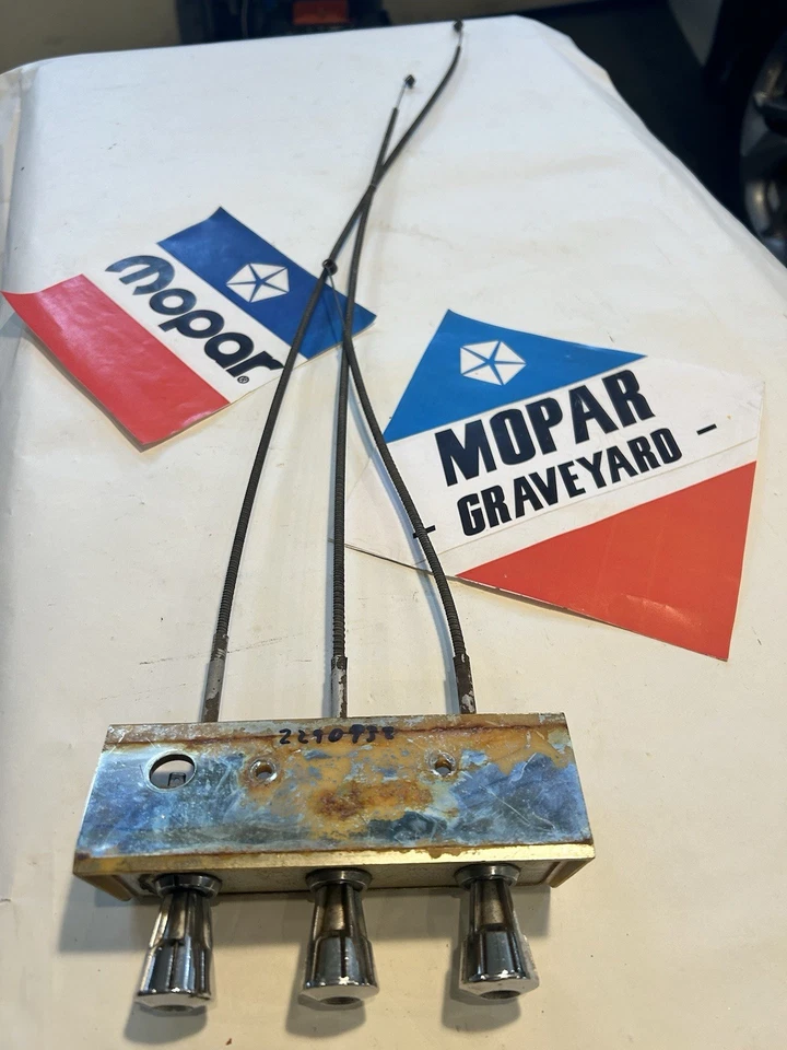 Conjunto de interruptor de control de calefacción Plymouth Valiant 1963 debajo del tablero cementerio mopar Foto 3 de 4