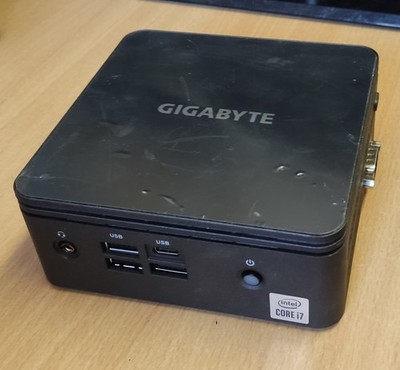 Gigabyte BRIX s  Barebone Ultra Compact - i7-10710U - 16G - 256 G - serial port
