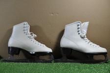 Gold Medal skate size 9 womens figure ice skates #213
