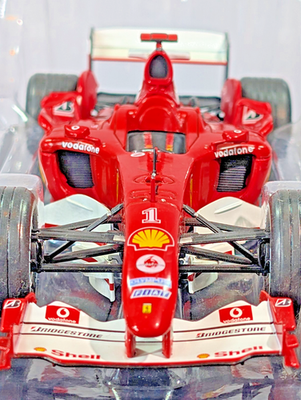 DeAGOSTINI 1/24 Ferrari F2004 Michael Schumacher #1 2004 F1 World