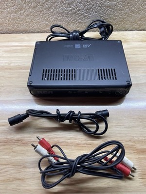 RCA Digital TV Converter Box DTA800B1 AVC Multimedia No Remote
