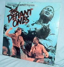 LD laserdisc THE DEFIANT ONES Sidney Potier-Tony Curtis 1958 b w