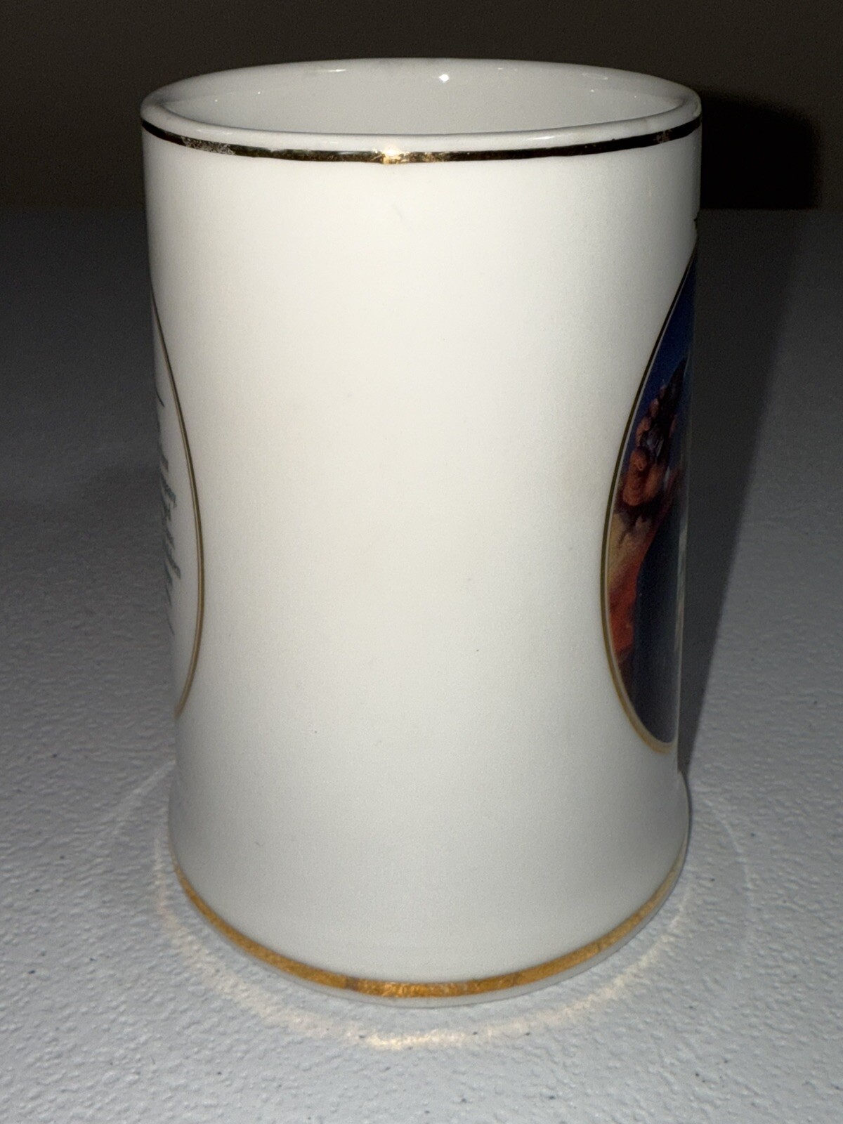 Picture 4 of 6