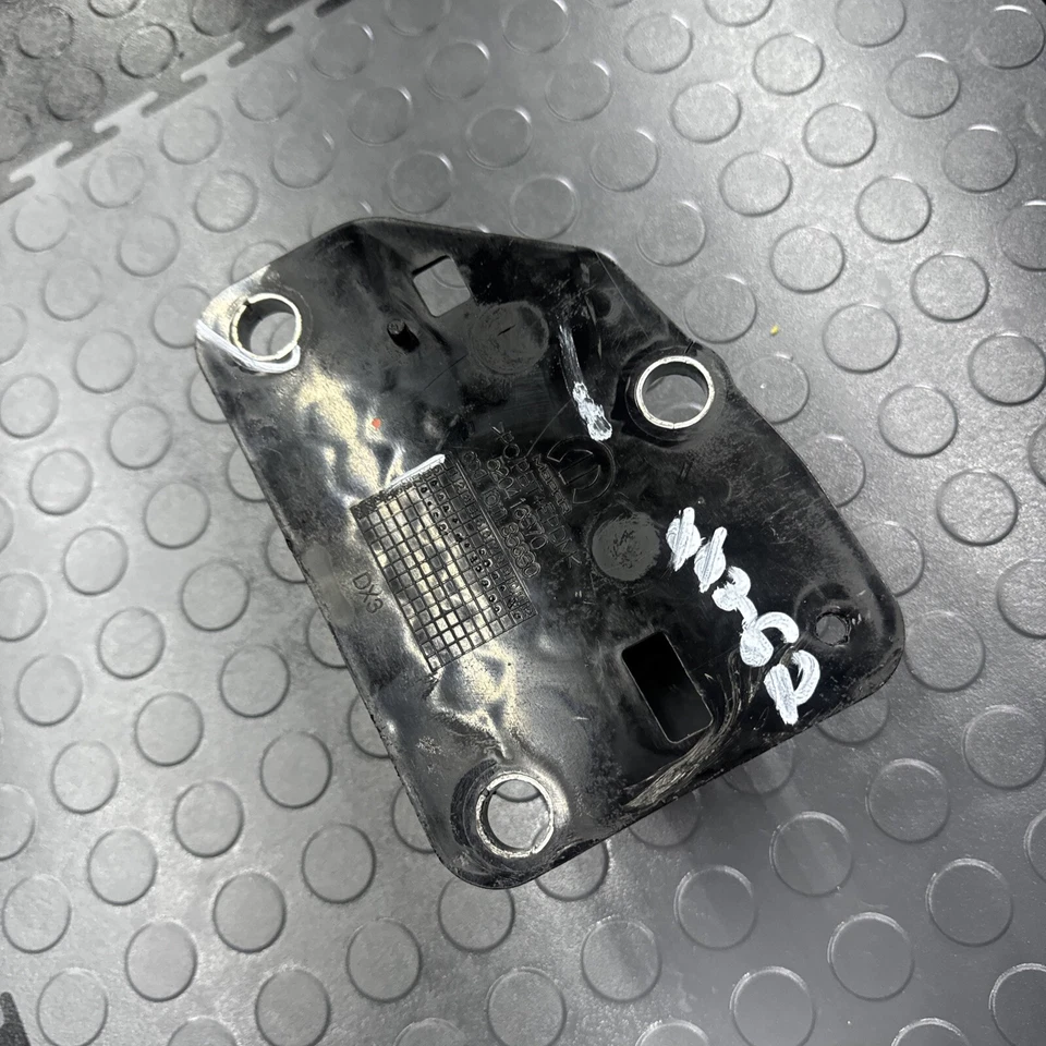 Parachoques delantero derecho Jeep Renegade 2015-2023 haz de impacto OEM Foto 3 de 4