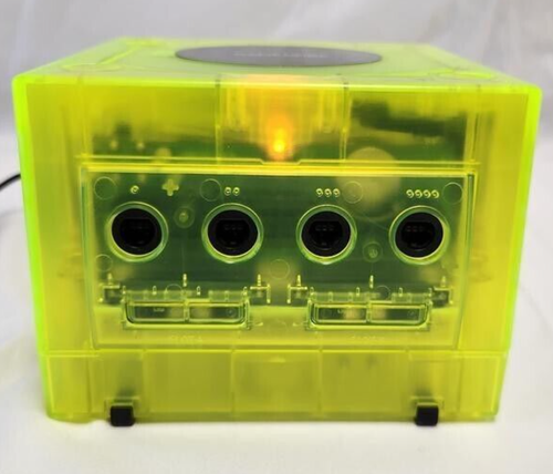 Nintendo GameCube Translucent EXTREME GREEN Gaming Console System Bundle yellow - Picture 2 of 8